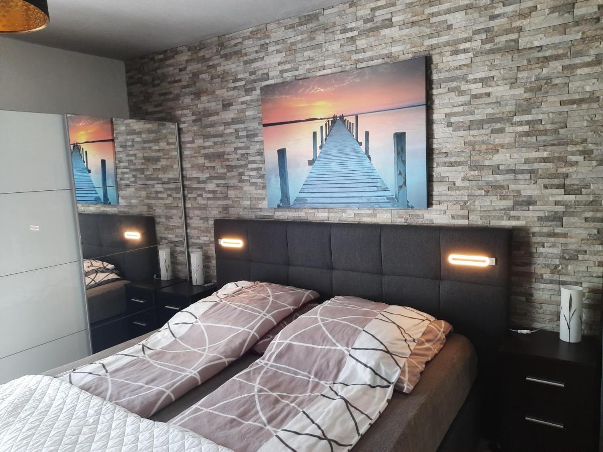 Joys Ferienwohnung Oberhausen  Eksteriør billede